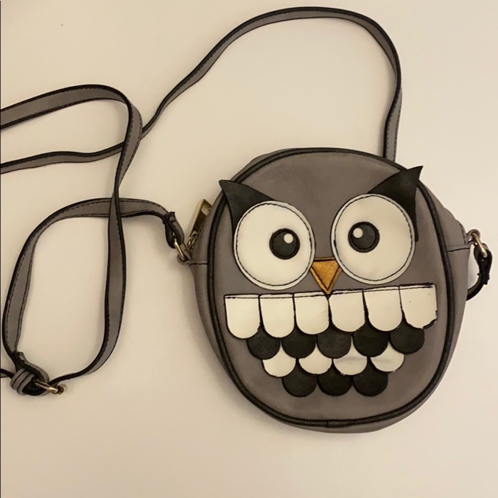 Crossbody boo 🦉💋